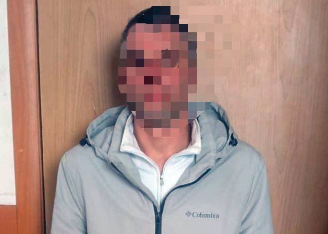 Сотрудники отдела полиции «Троицкий» задержали  подозреваемого в краже денег и мобильных телефонов